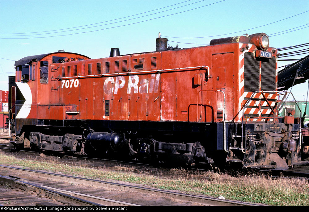 CP Rail BLW DS44-1000 #7070